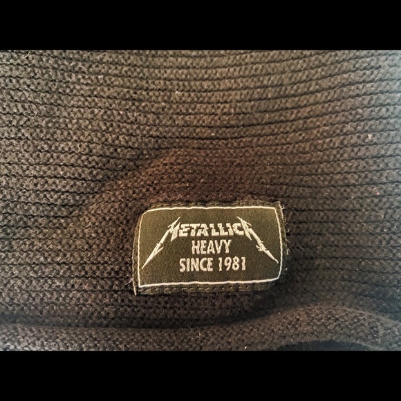 Official Metallica Beanie Toboggan - Picture 3 of 3